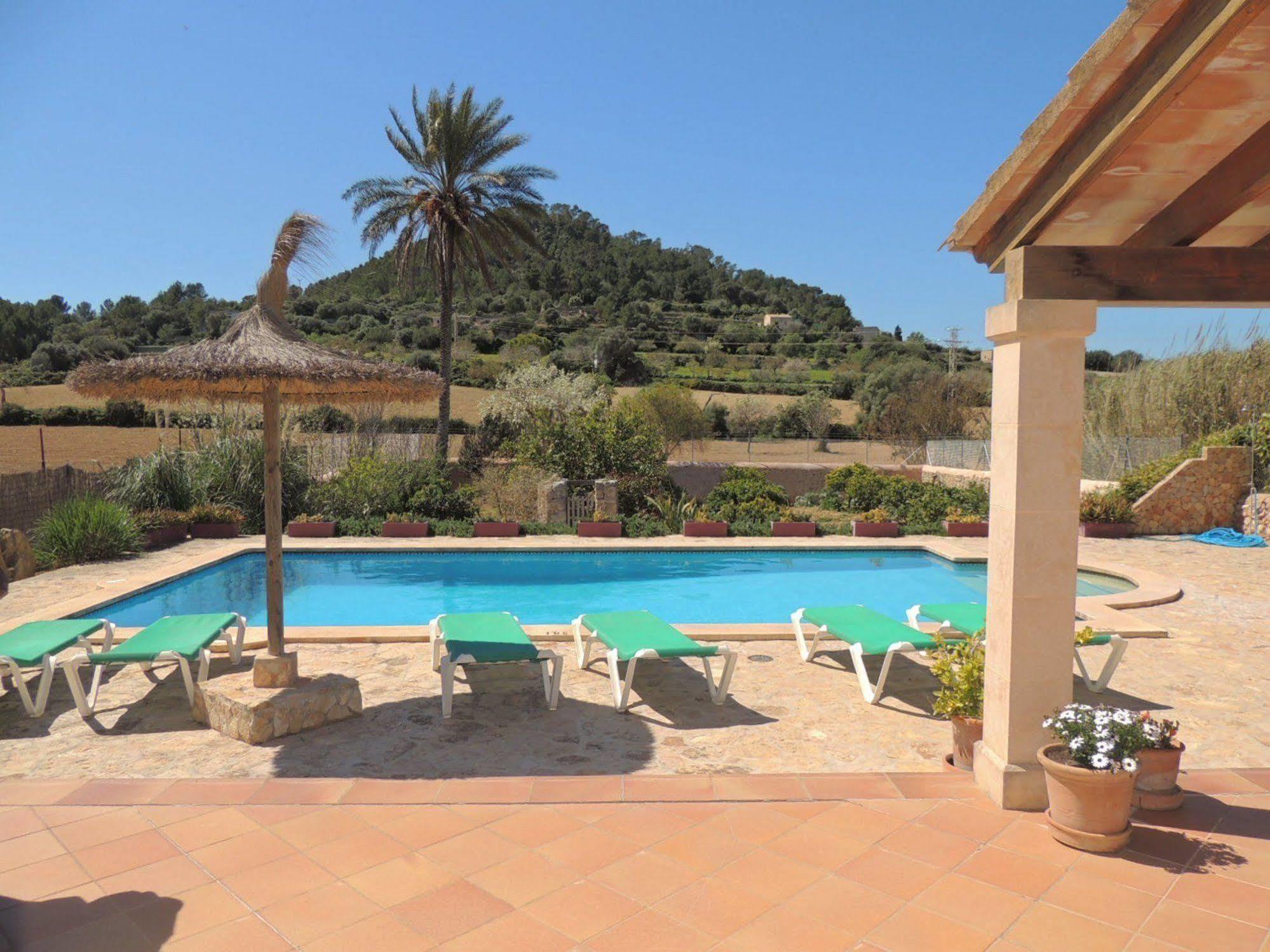 Son Suau Vell Villa *
